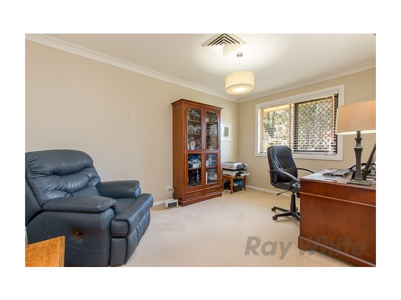 2 Brough Place, Wallalong NSW 2320