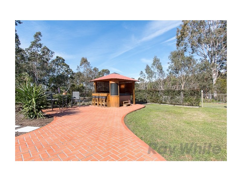 2 Brough Place, Wallalong NSW 2320
