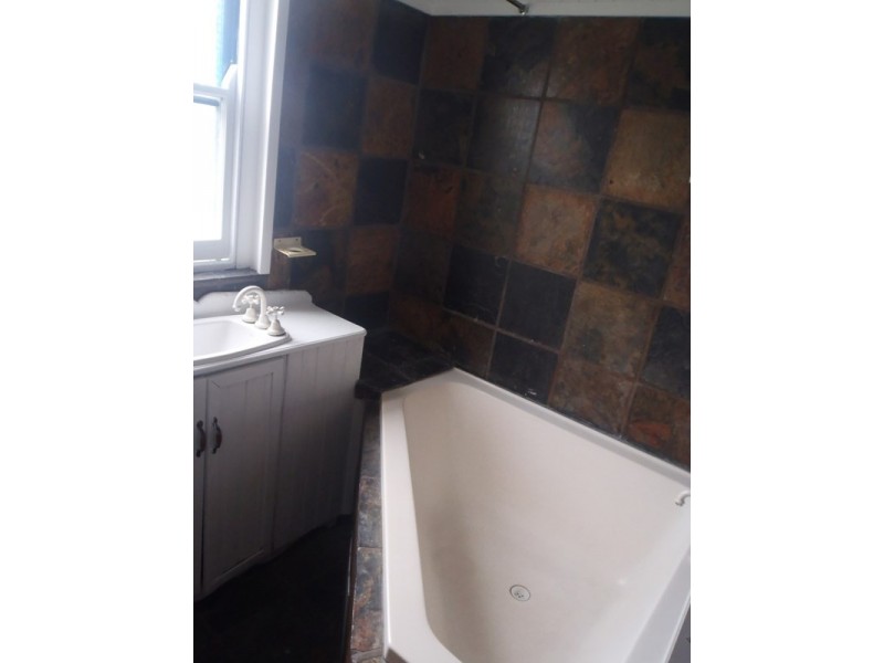 3/41 Swan Street, The Hill NSW 2300