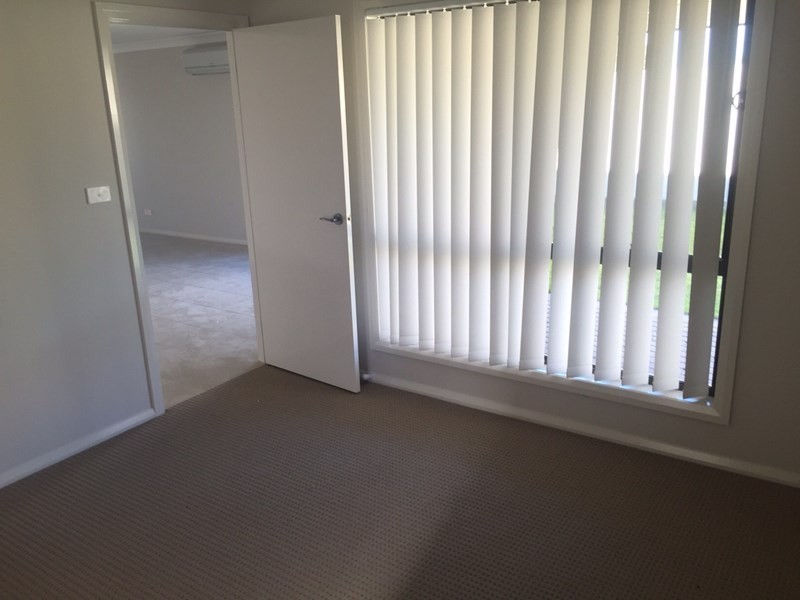 18 Sapphire Drive, Rutherford NSW 2320