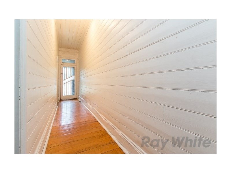 5 Hargrave Street, Carrington NSW 2294