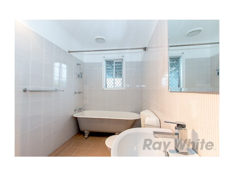 5 Hargrave Street, Carrington NSW 2294