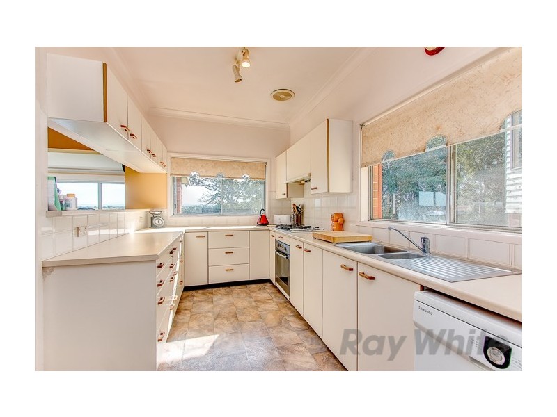 16 Parkway Avenue, Raymond Terrace NSW 2324