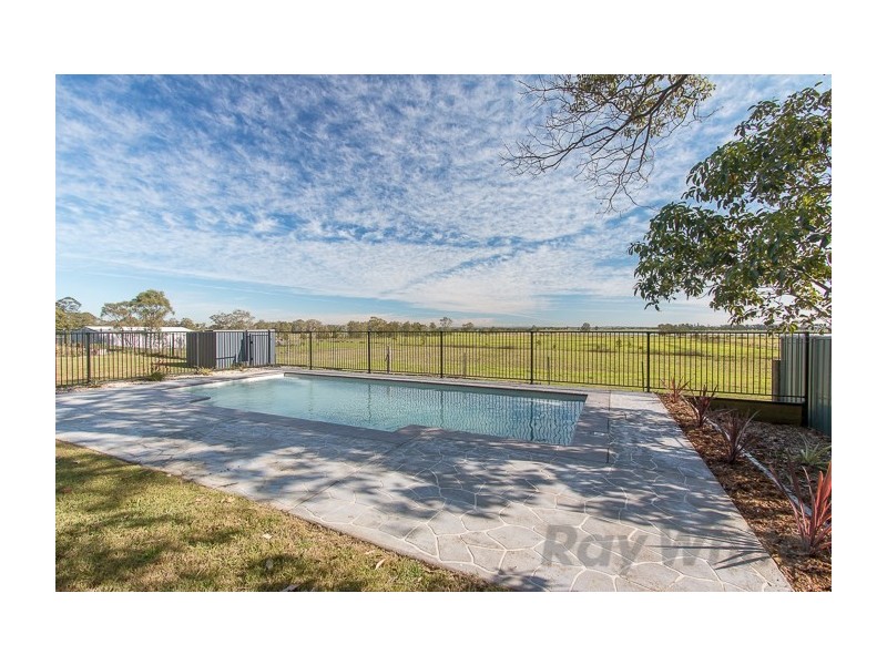 16 Parkway Avenue, Raymond Terrace NSW 2324