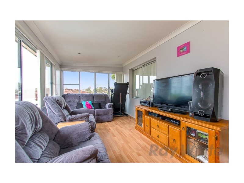 4 Berrico Avenue, Maryland NSW 2287