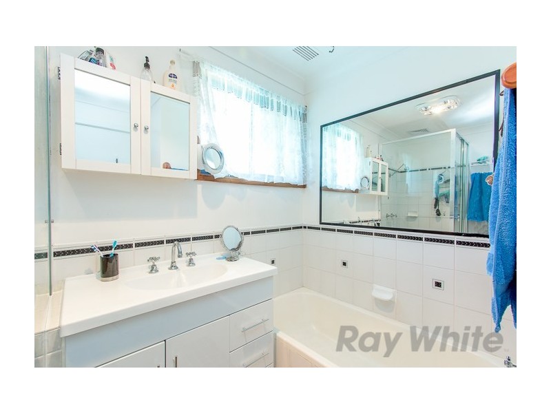 15 Beauford Avenue, Maryland NSW 2287