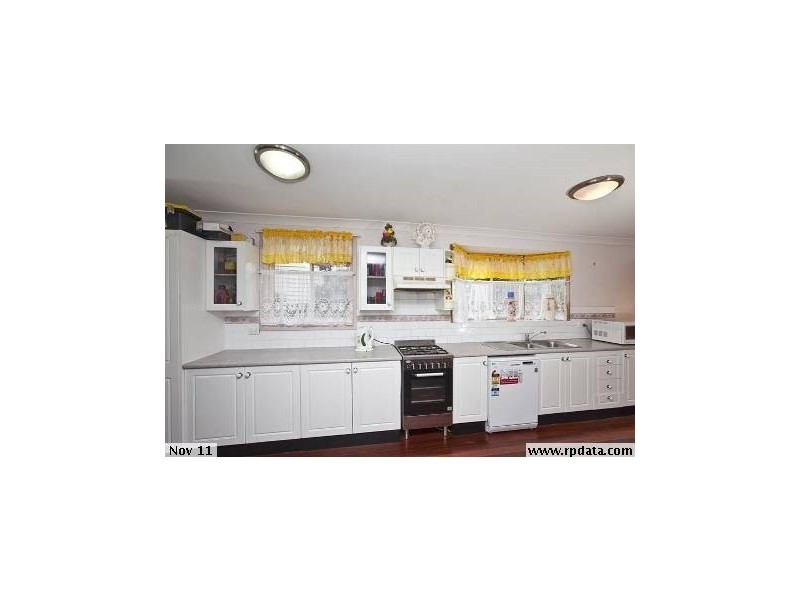 98 Chin Chen Street, Islington NSW 2296