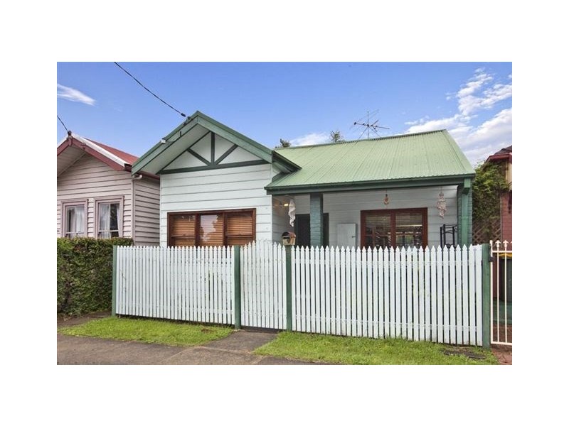 98 Chin Chen Street, Islington NSW 2296