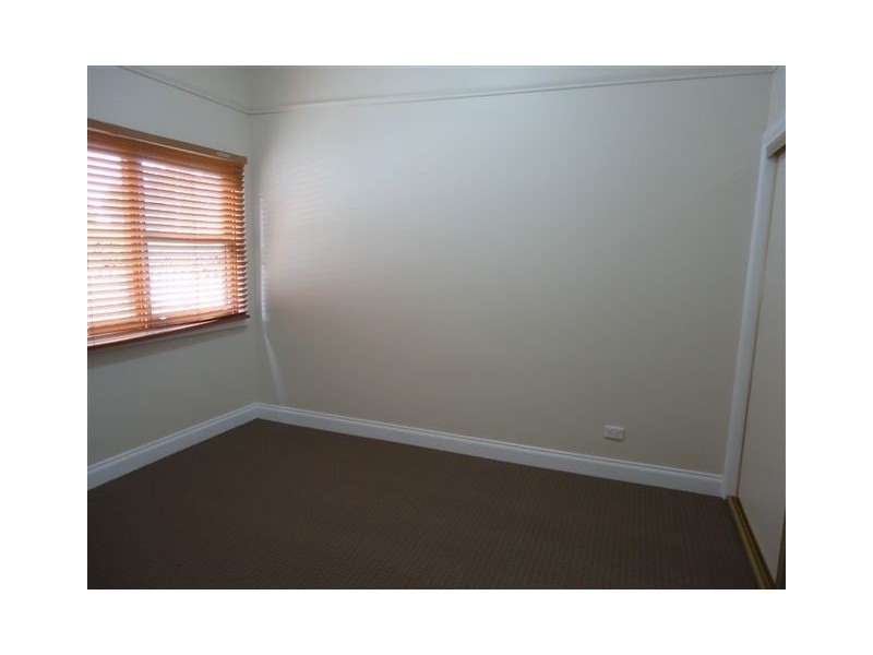 98 Chin Chen Street, Islington NSW 2296