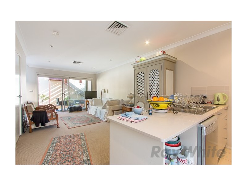 3/124 Young Street, Carrington NSW 2294