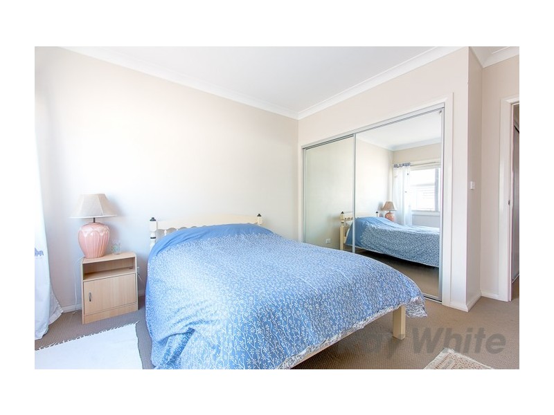 3/124 Young Street, Carrington NSW 2294