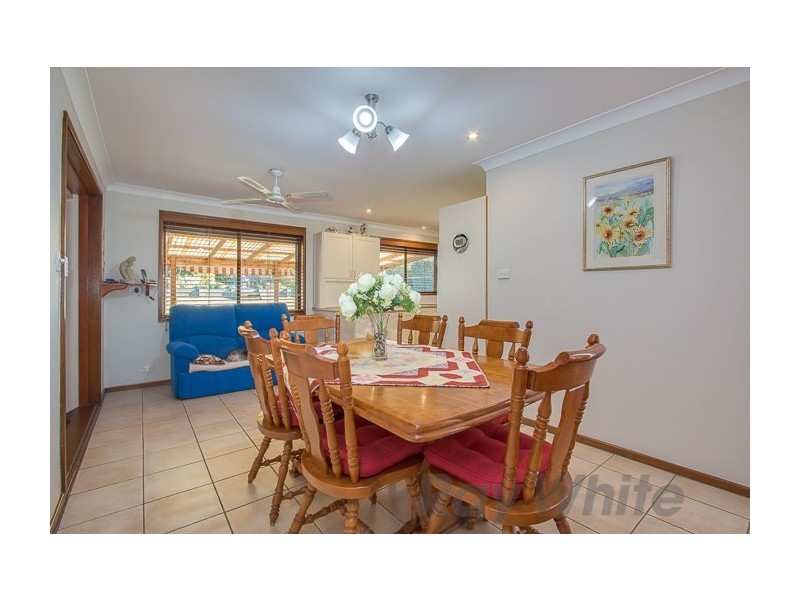 13 Aquarius Avenue, Elermore Vale NSW 2287