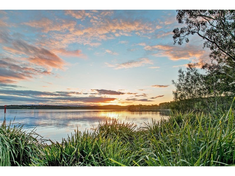 202/51 Parklea Avenue, Croudace Bay NSW 2280