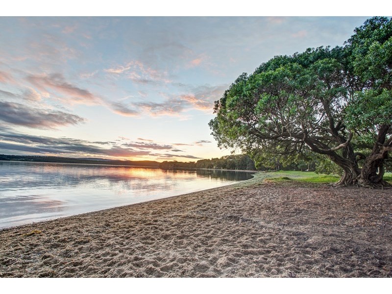 202/51 Parklea Avenue, Croudace Bay NSW 2280