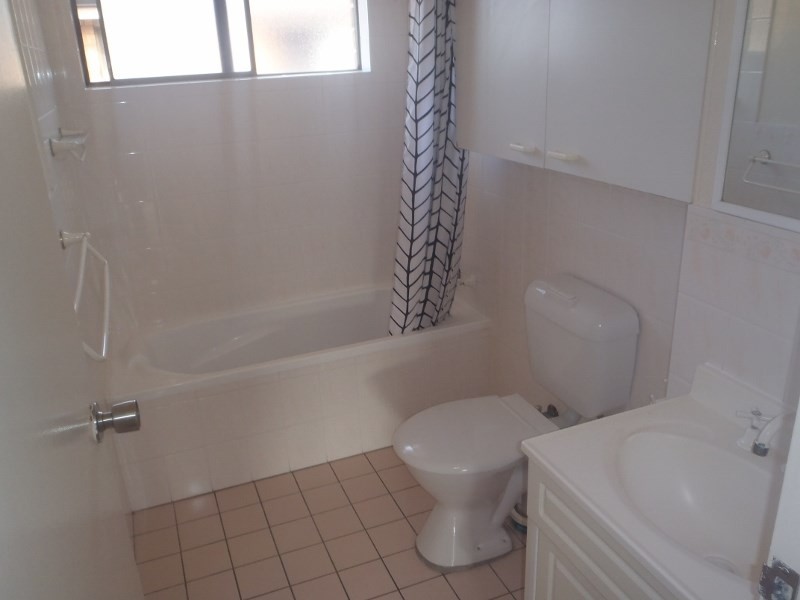 9/80 Parkway Avenue, Bar Beach NSW 2300