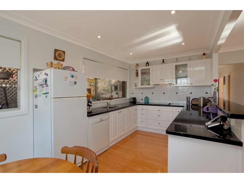 21 Yule Road, Merewether NSW 2291