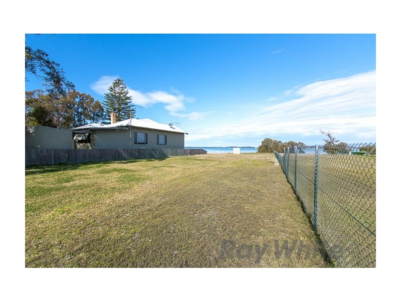 66 Cambage Street, Pindimar NSW 2324
