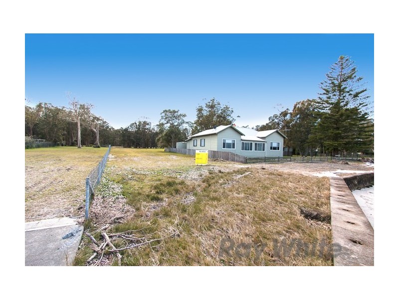 66 Cambage Street, Pindimar NSW 2324