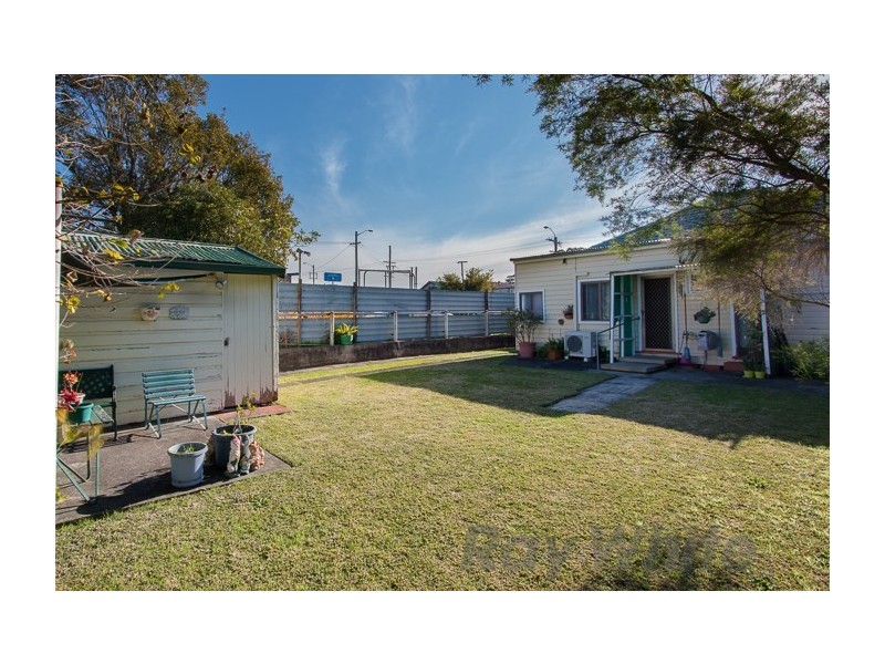 115 Brunker Road, Adamstown NSW 2289