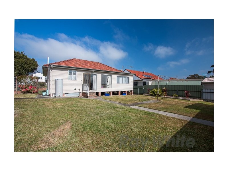 42 Abbott Street, Wallsend NSW 2287