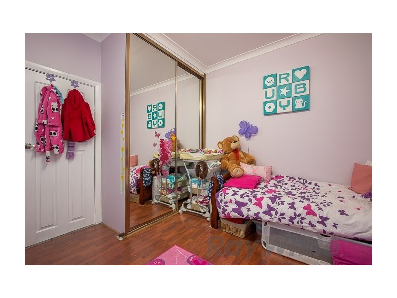 4 Mount Street, Maryland NSW 2287