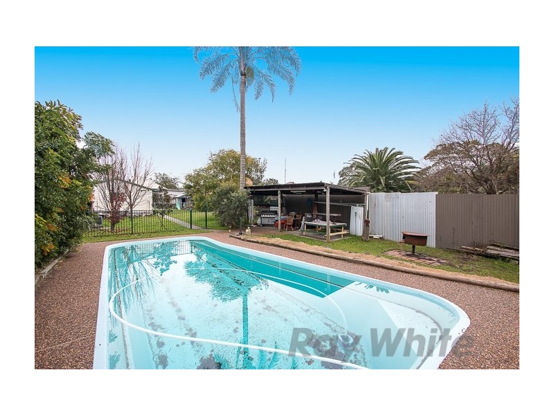 4 Mount Street, Maryland NSW 2287