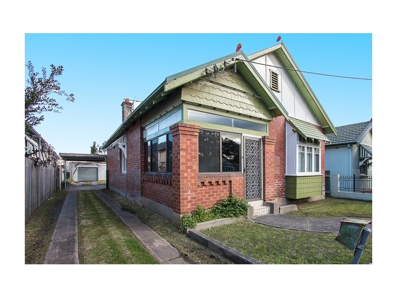 151 Tudor Street, Hamilton NSW 2303