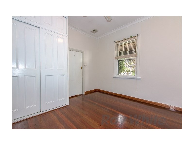 5 Bourke Street, Adamstown NSW 2289