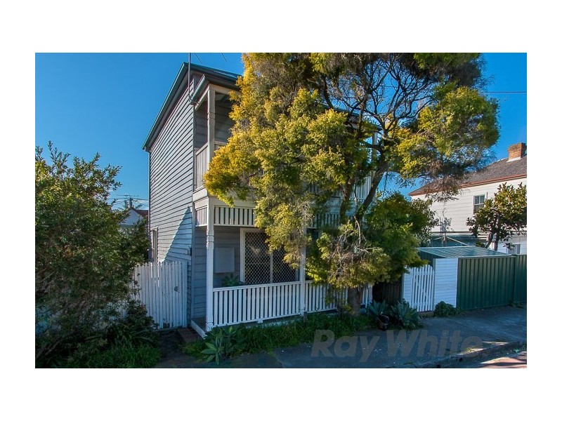 5 Victoria Street, Carrington NSW 2294