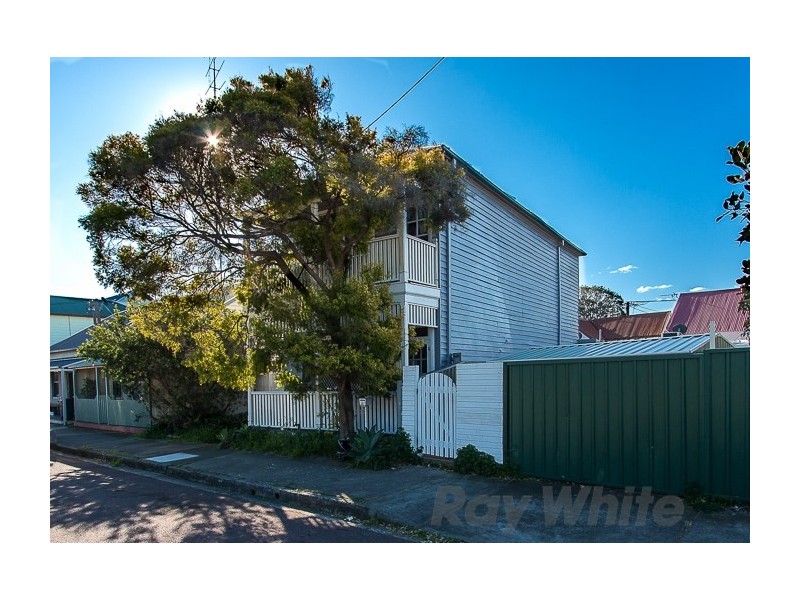 5 Victoria Street, Carrington NSW 2294