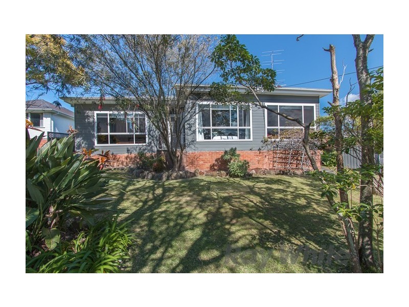 8 Hallvert Crescent, Charlestown NSW 2290