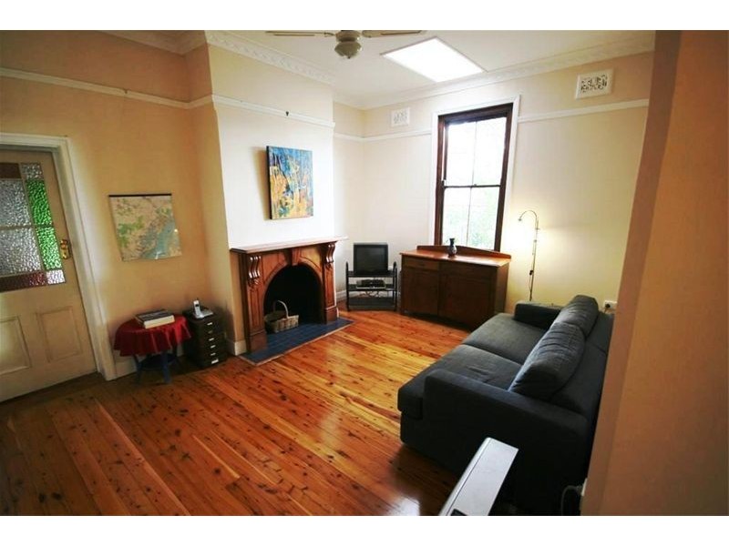 33 Jellicoe Parade, New Lambton NSW 2305