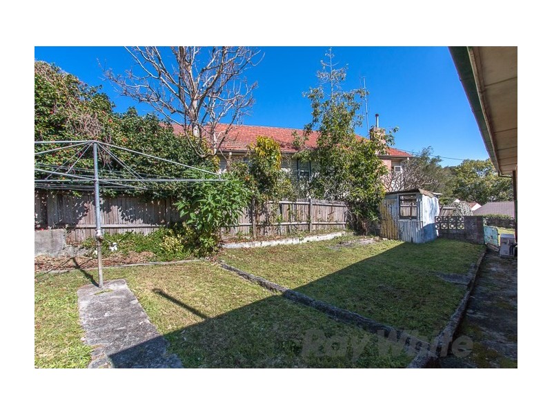 6 Pearce Street, Cardiff NSW 2285