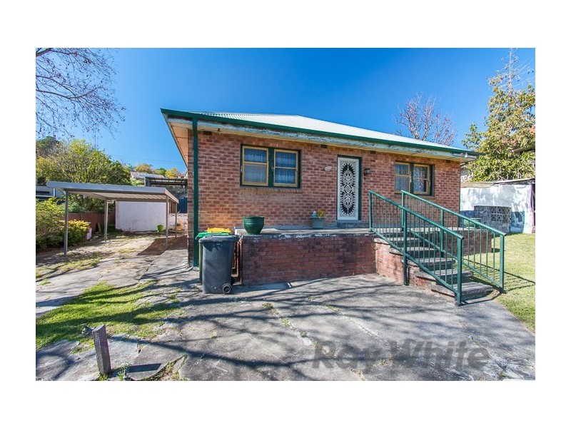 6 Pearce Street, Cardiff NSW 2285