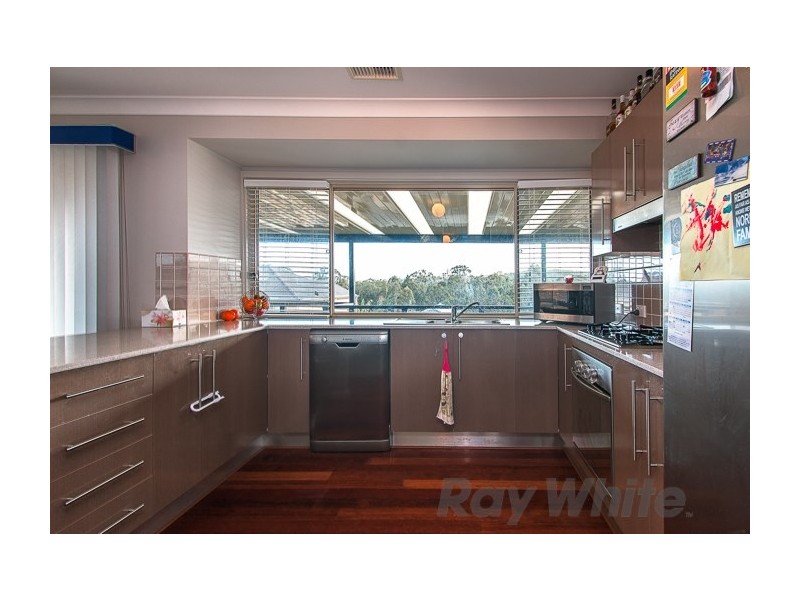 87 Constitution Drive, Cameron Park NSW 2285