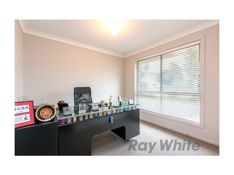 87 Constitution Drive, Cameron Park NSW 2285
