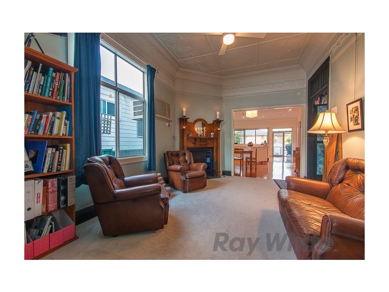 160 Turton Road, Waratah NSW 2298