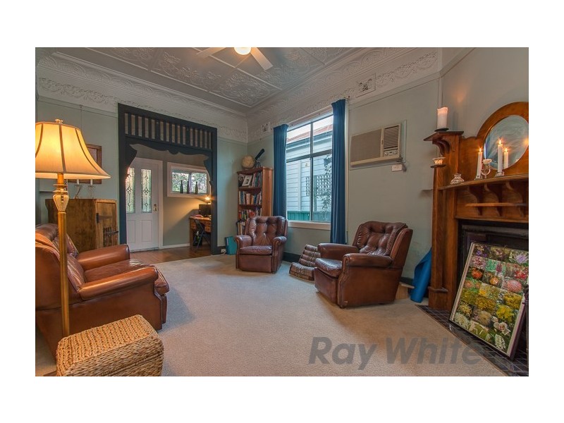 160 Turton Road, Waratah NSW 2298