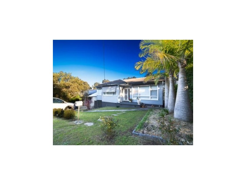 33 Kimbarra Close, Kotara NSW 2289
