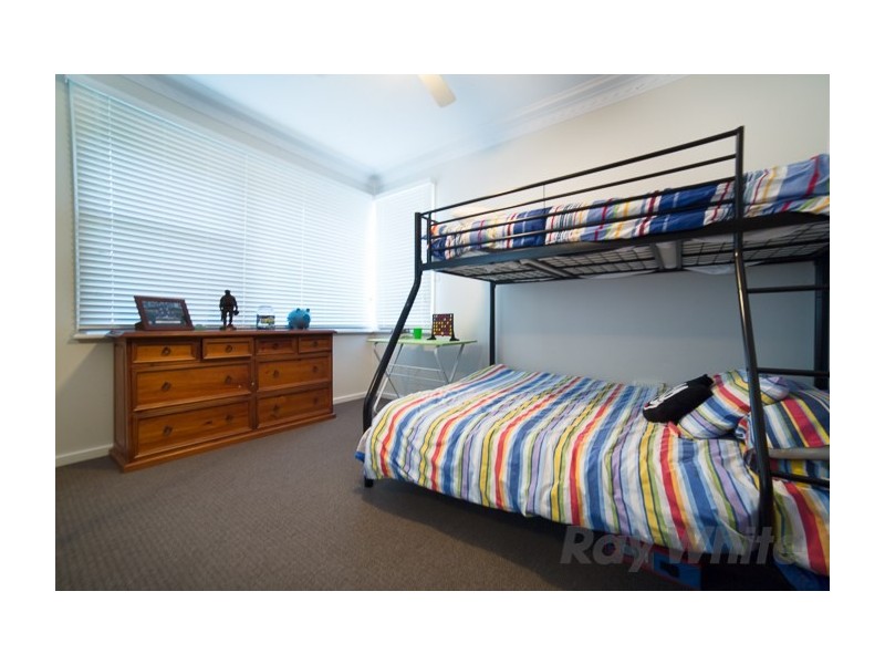 33 Kimbarra Close, Kotara NSW 2289