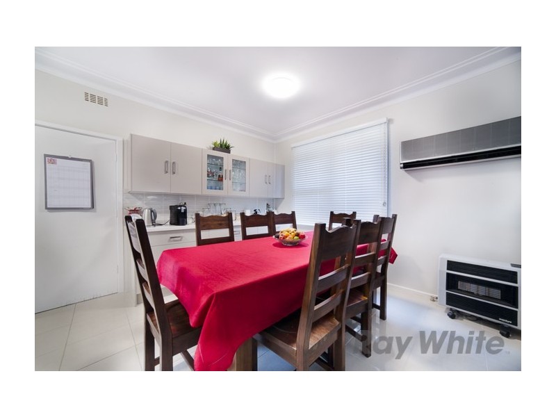 33 Kimbarra Close, Kotara NSW 2289