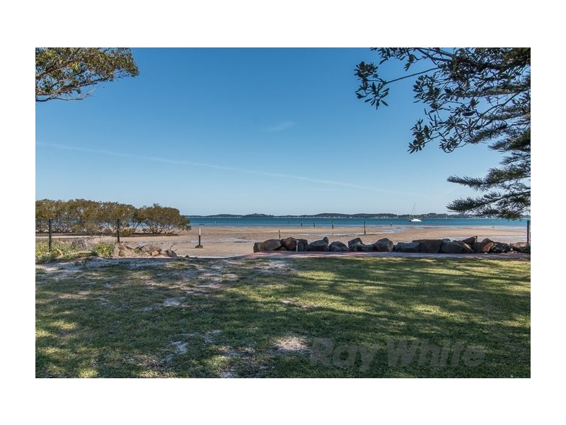 34 Cunningham Street, Pindimar NSW 2324