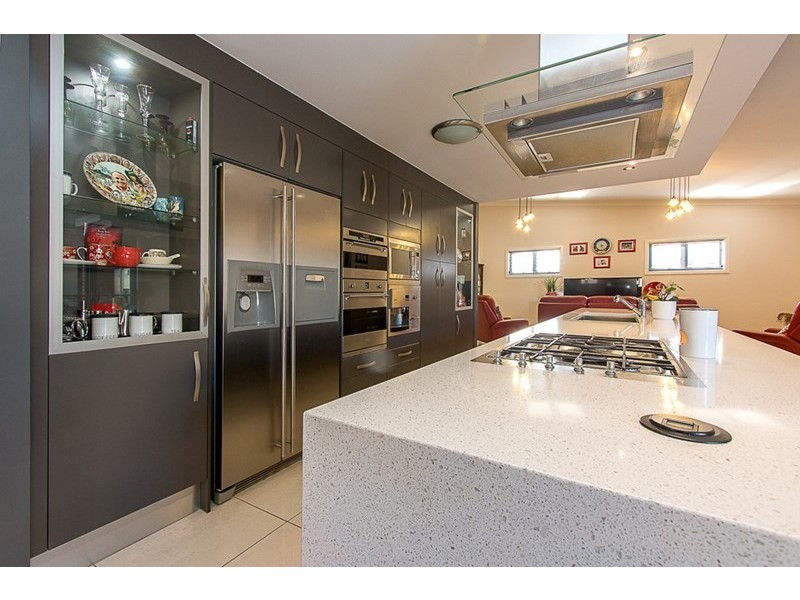 78 Constitution Drive, Cameron Park NSW 2285