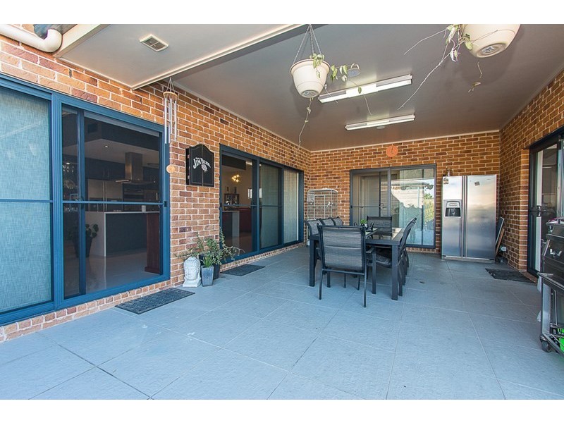 78 Constitution Drive, Cameron Park NSW 2285