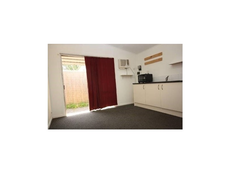 2B John Street, Cardiff South NSW 2285