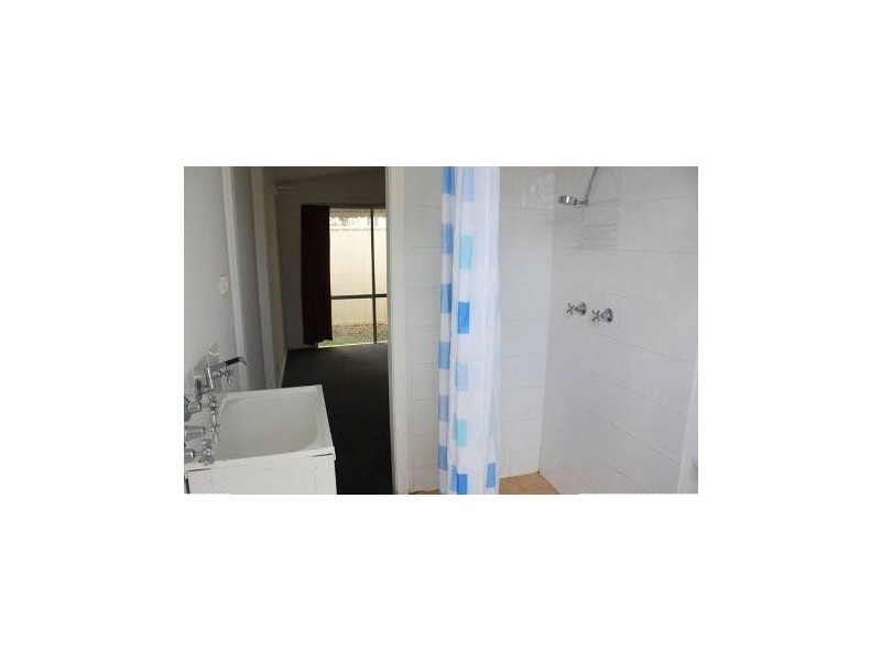 2B John Street, Cardiff South NSW 2285