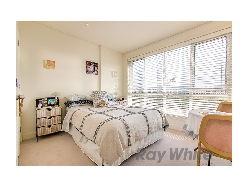 2/304 Wharf Road, Newcastle NSW 2300
