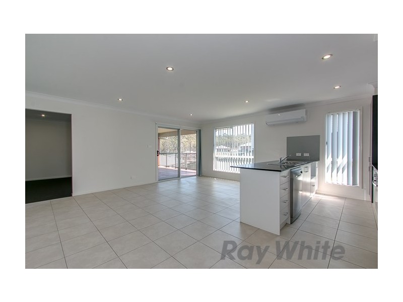9 Yarborough Road, Cameron Park NSW 2285