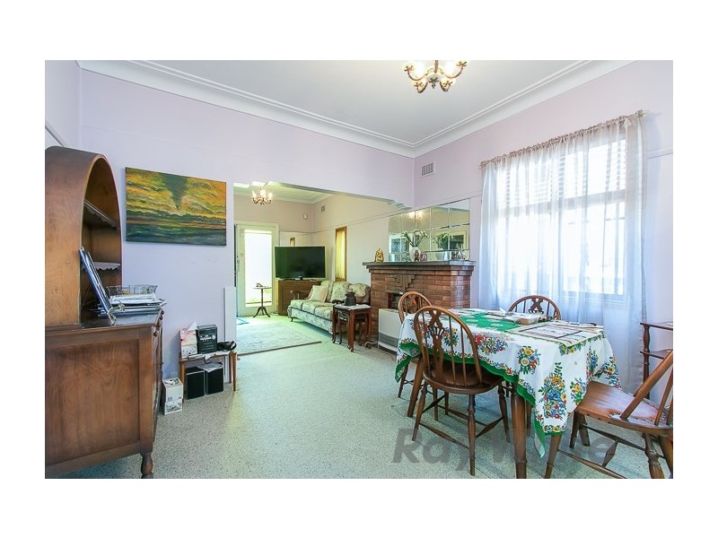 51 Macquarie Street, Mayfield NSW 2304