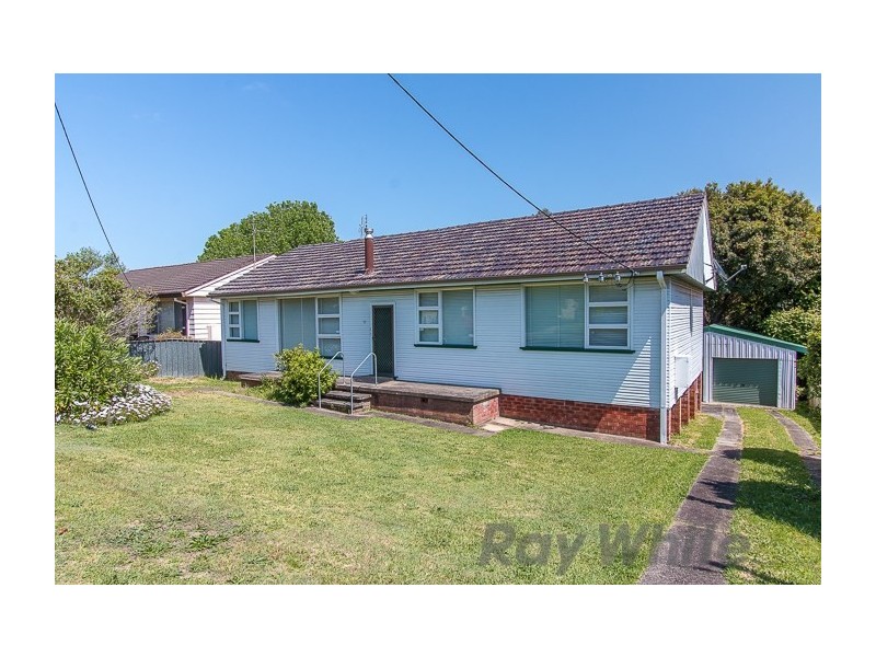 17 Church Street, Gateshead NSW 2290